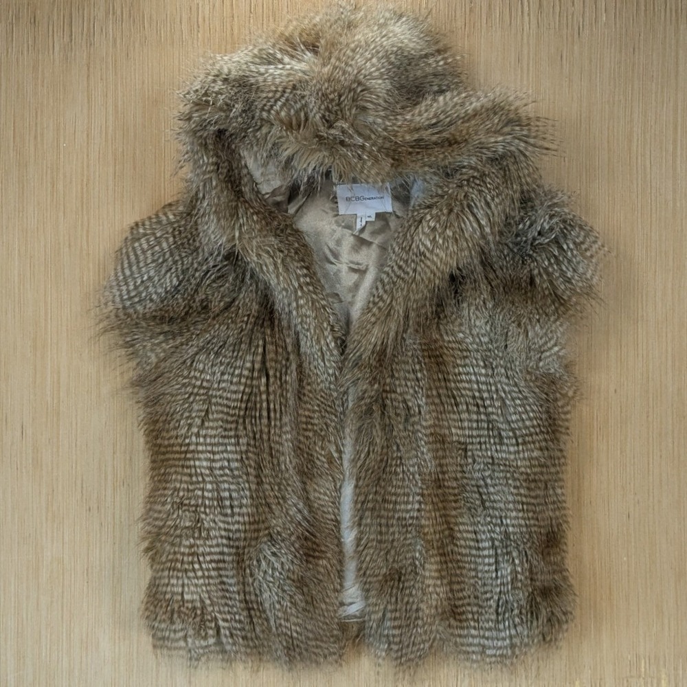 BCBGeneration Boho Indie Sleeze Faux Fur Hooded Vest Brown Striped M/L Jacket